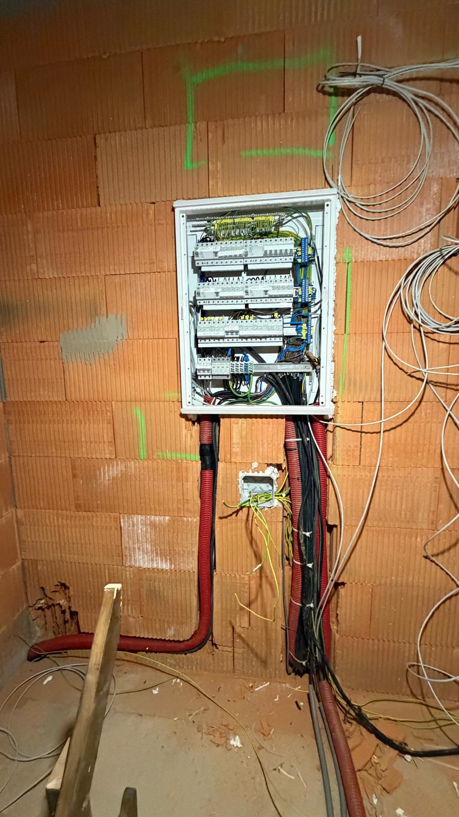 Elektroinštalácie — realizácia ProELZA
